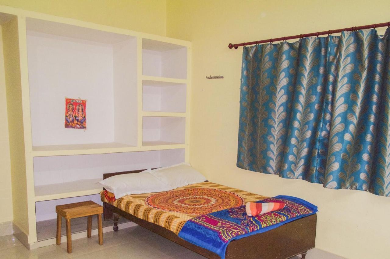Gangotri Paying Guest House 瓦拉纳西 外观 照片