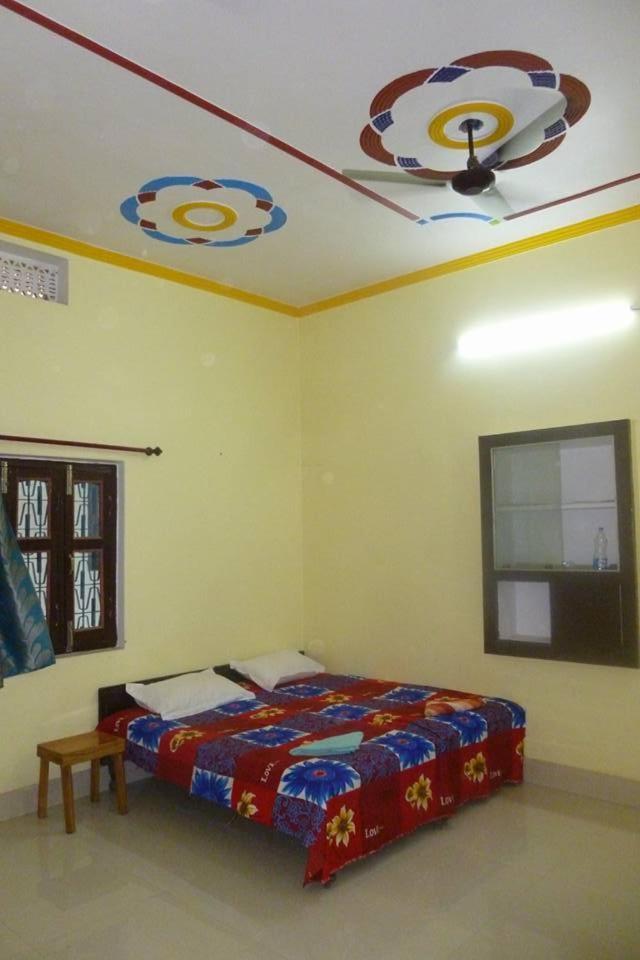 Gangotri Paying Guest House 瓦拉纳西 外观 照片