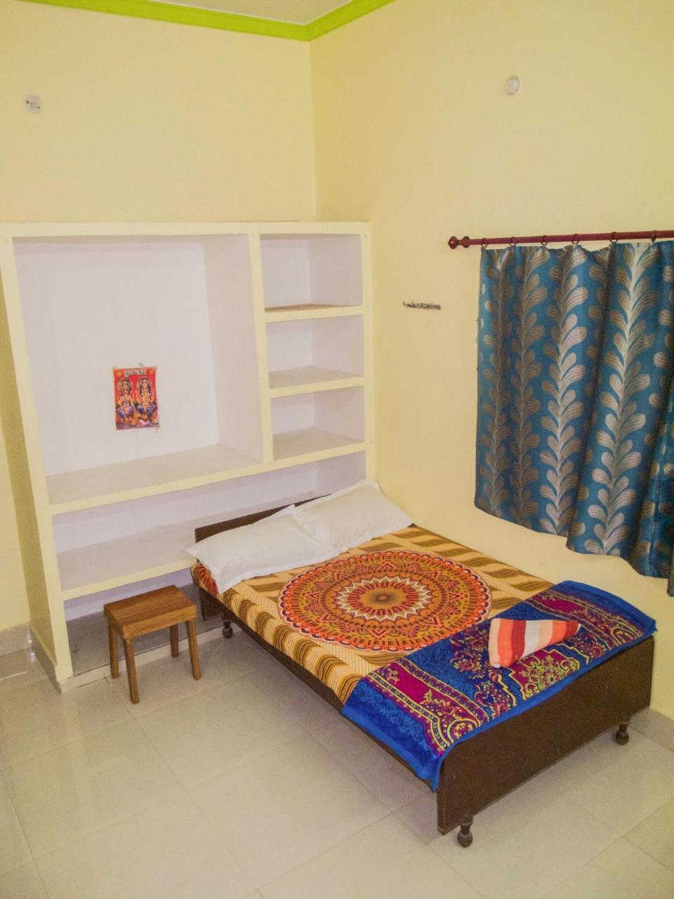 Gangotri Paying Guest House 瓦拉纳西 外观 照片
