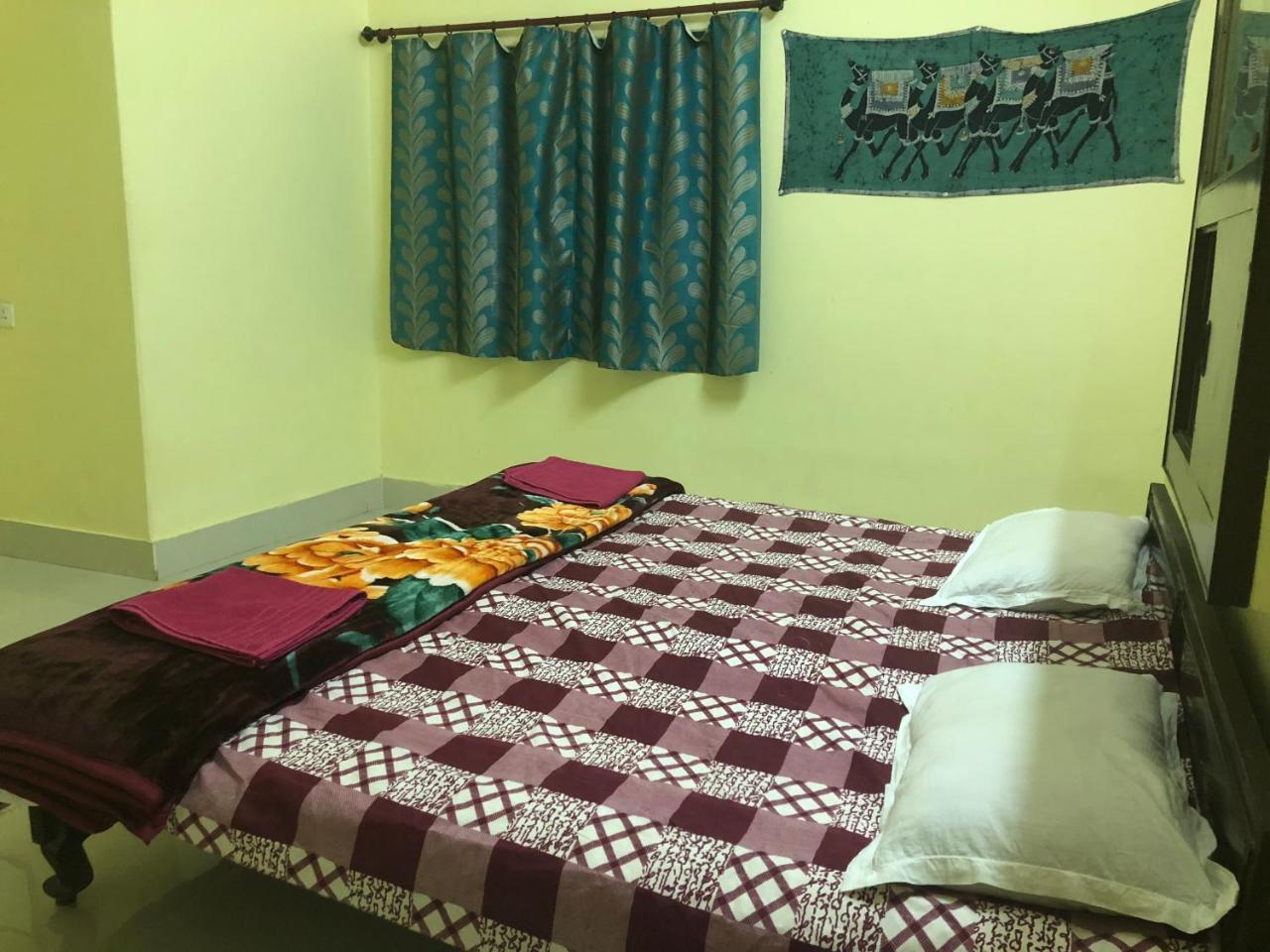 Gangotri Paying Guest House 瓦拉纳西 外观 照片